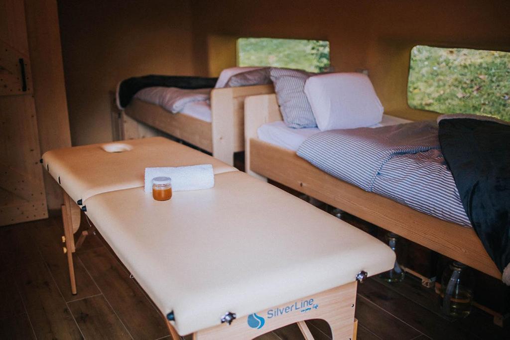 Sleeping With Bees - Tourist Farm Muha Διαμέρισμα Grosuplje Εξωτερικό φωτογραφία