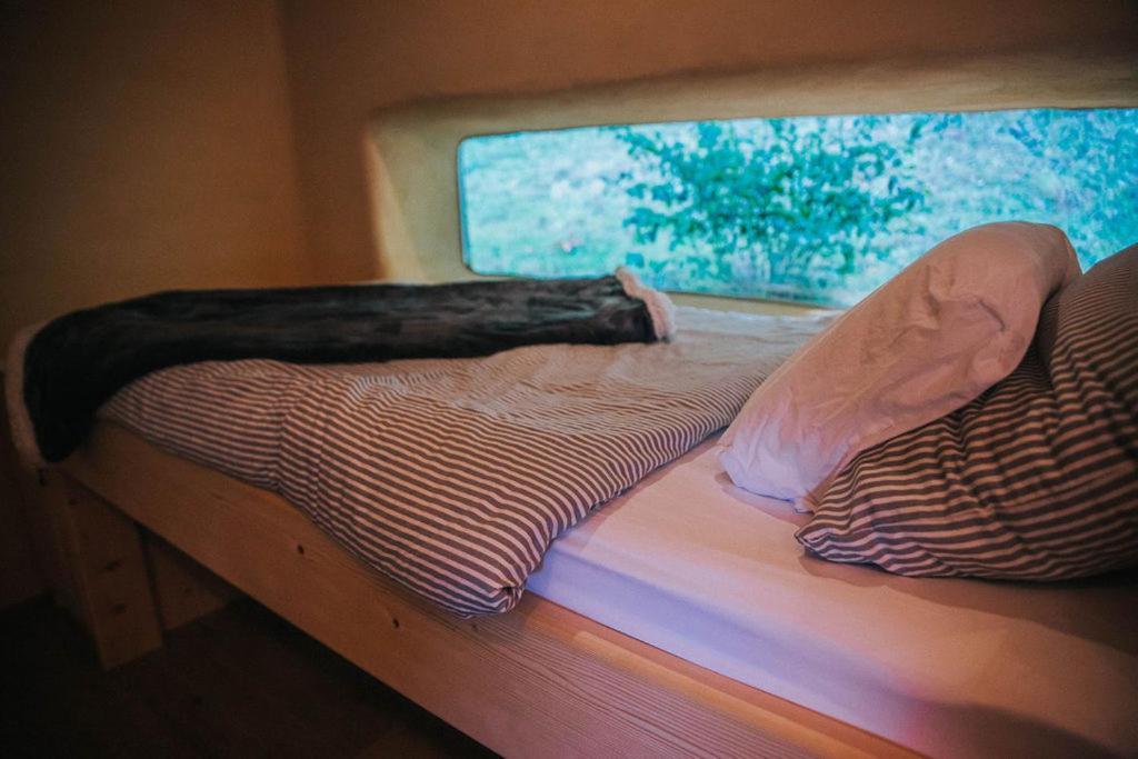 Sleeping With Bees - Tourist Farm Muha Διαμέρισμα Grosuplje Εξωτερικό φωτογραφία
