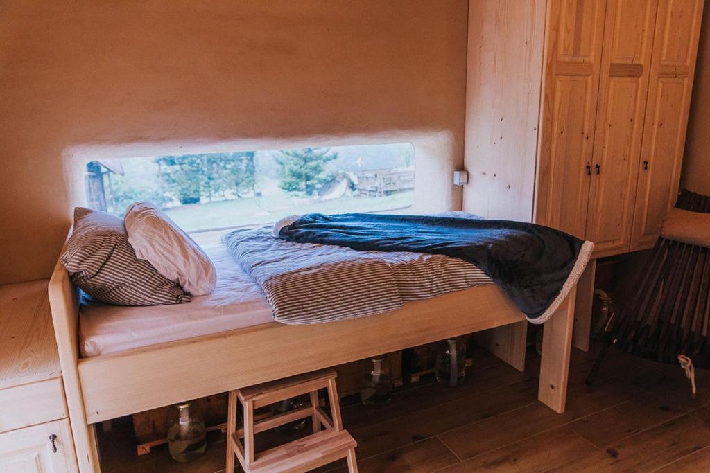Sleeping With Bees - Tourist Farm Muha Διαμέρισμα Grosuplje Εξωτερικό φωτογραφία
